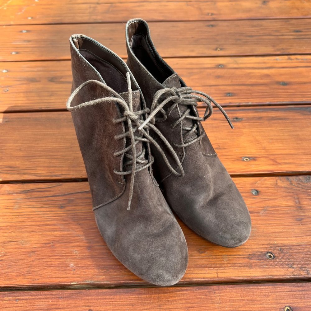 Clarks Rosepoint Dew Brown Suede Lace Up Wedge Booties